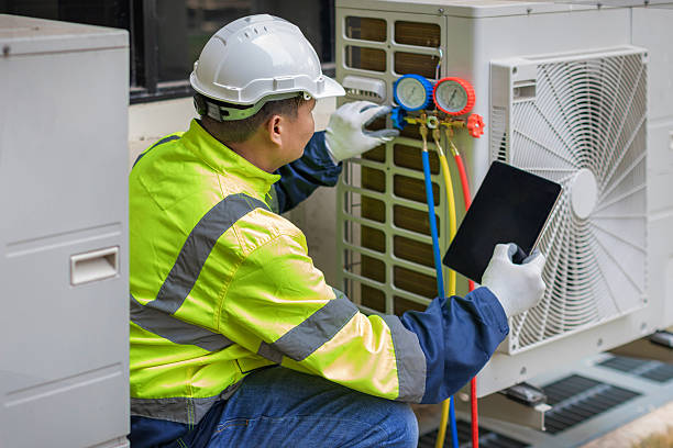 Professional Ductwork Repair technician working in Mineola, NY